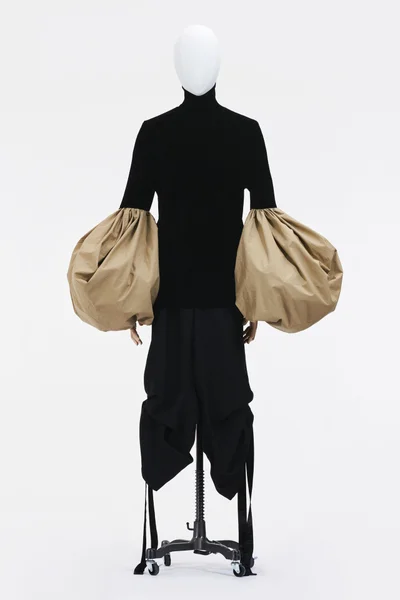 Look 14